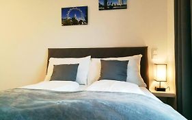 Cosy Park Apartment City Center